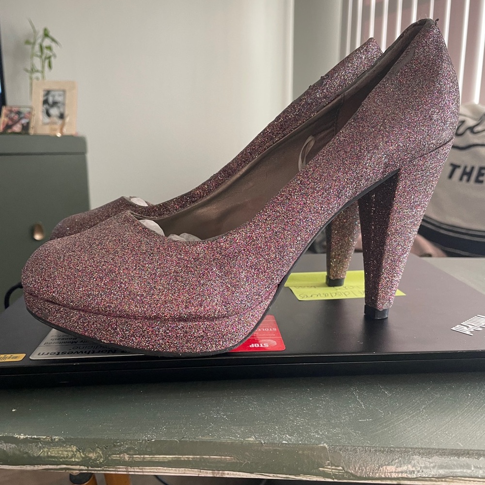 Elegant Glitter Pink Heels